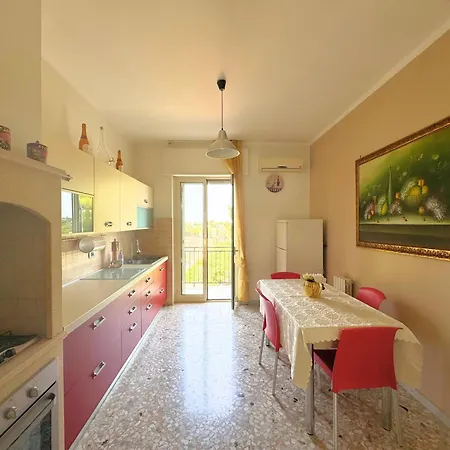 Dafne Apartment *